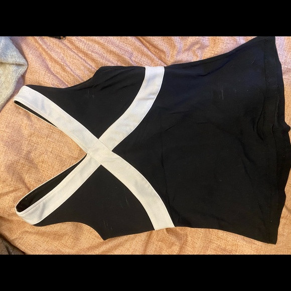 Lululemon tank - Picture 2 of 2